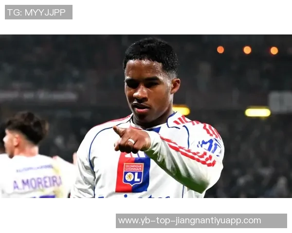 恩德里克法语尚不流利但能用英语与丰塞卡团队顺畅交流